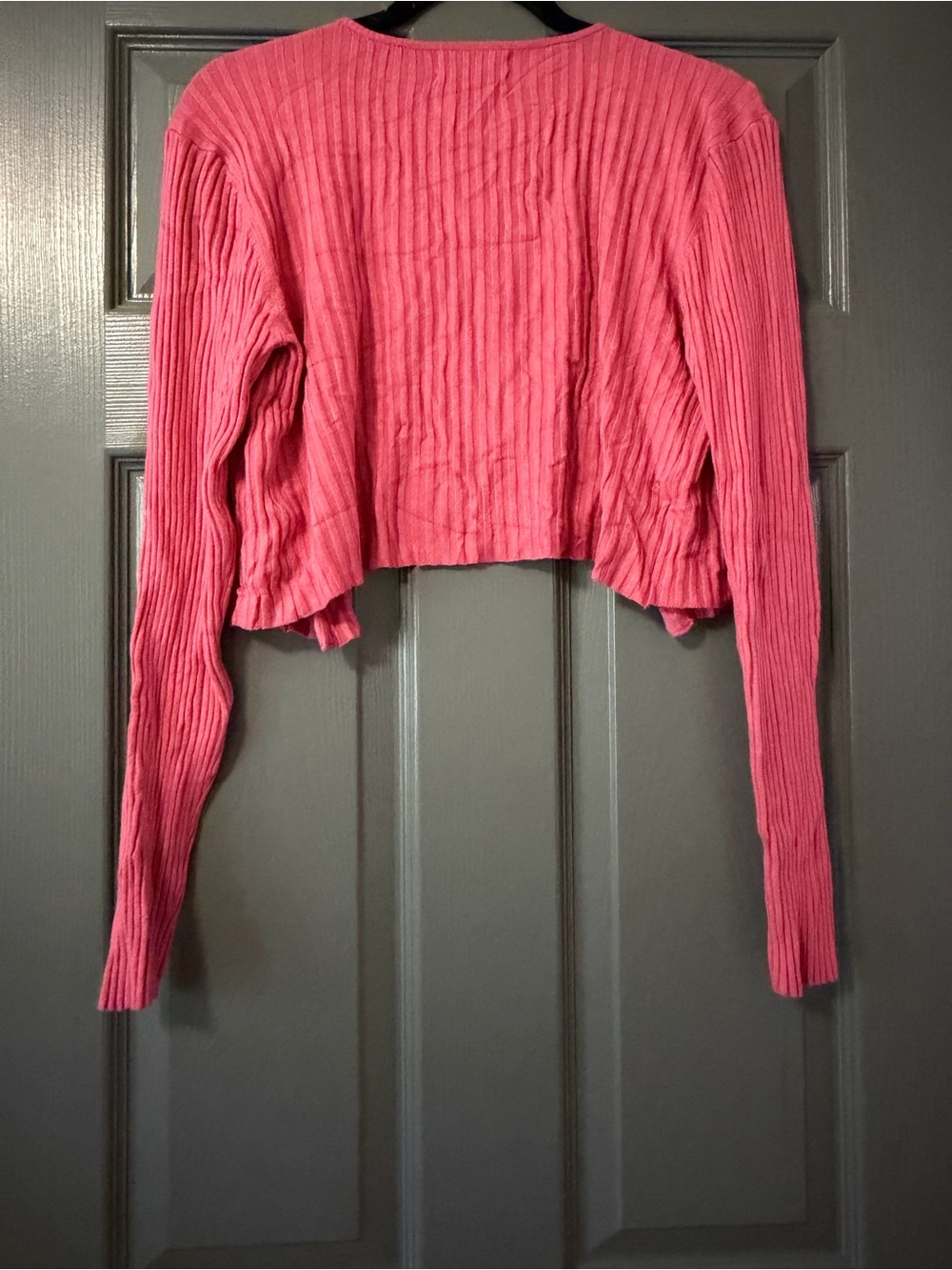 Pink Ribbed Cropped Cardigan urban outfitters size 11 - Picture 3 of 3